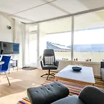 בית נופש Poolside Paradise In - By Traum