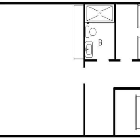 Poolside Paradise In - By Traum Holiday home