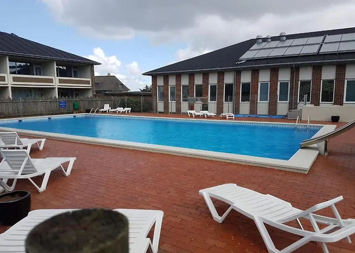 Dom wakacyjny Poolside Paradise In - By Traum